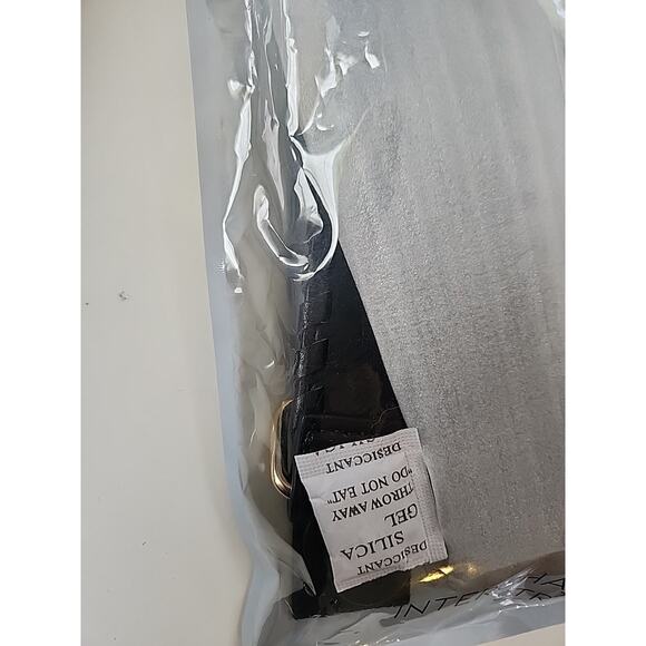 New In Package Set Of Two Versa Tote Interchangable Handles - Picture 4 of 5